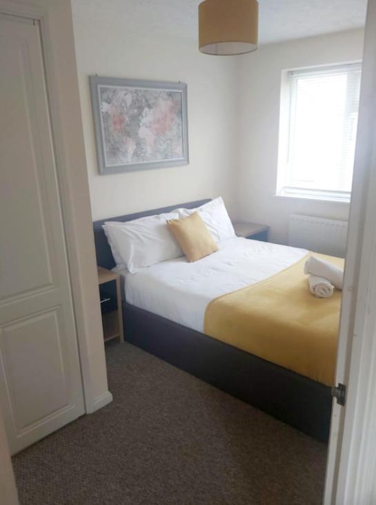 Kingsnorth Ashford Holiday Home Smithy Drive Sleeps 5 Free Wifi And Vehicle Parking מראה חיצוני תמונה